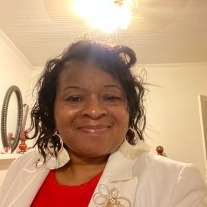 Meet your Posher, Edna